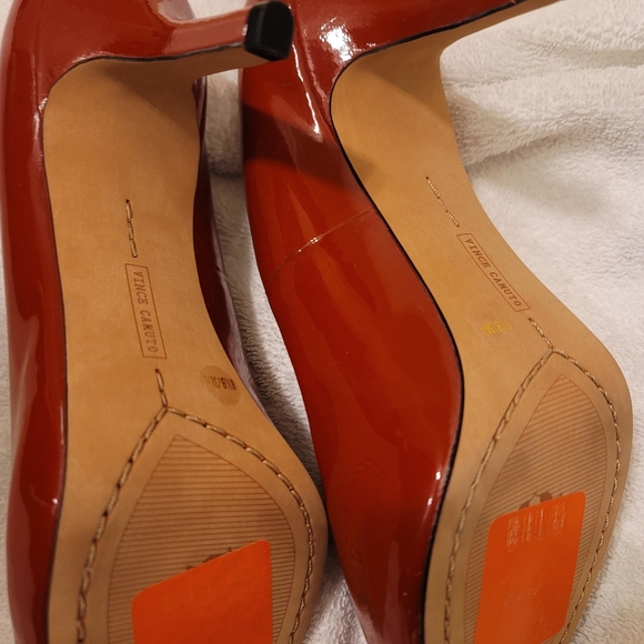 Vince Camuto Peep Toe Pumps - Picture 5 of 5